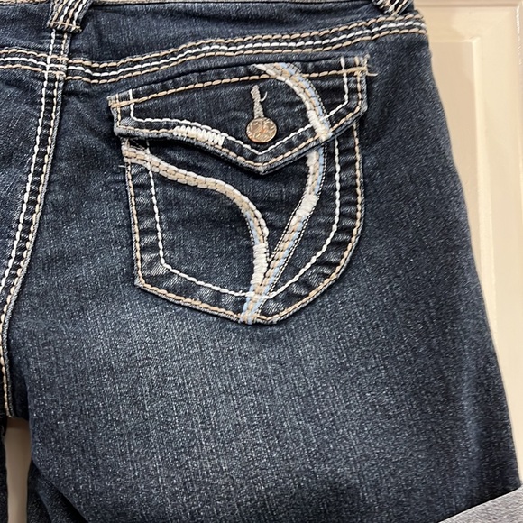 Ariya junior ladies jean shorts - Picture 5 of 8